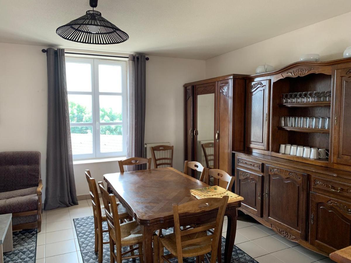 Auberge De La Tour Freycenet-la-Tour Экстерьер фото