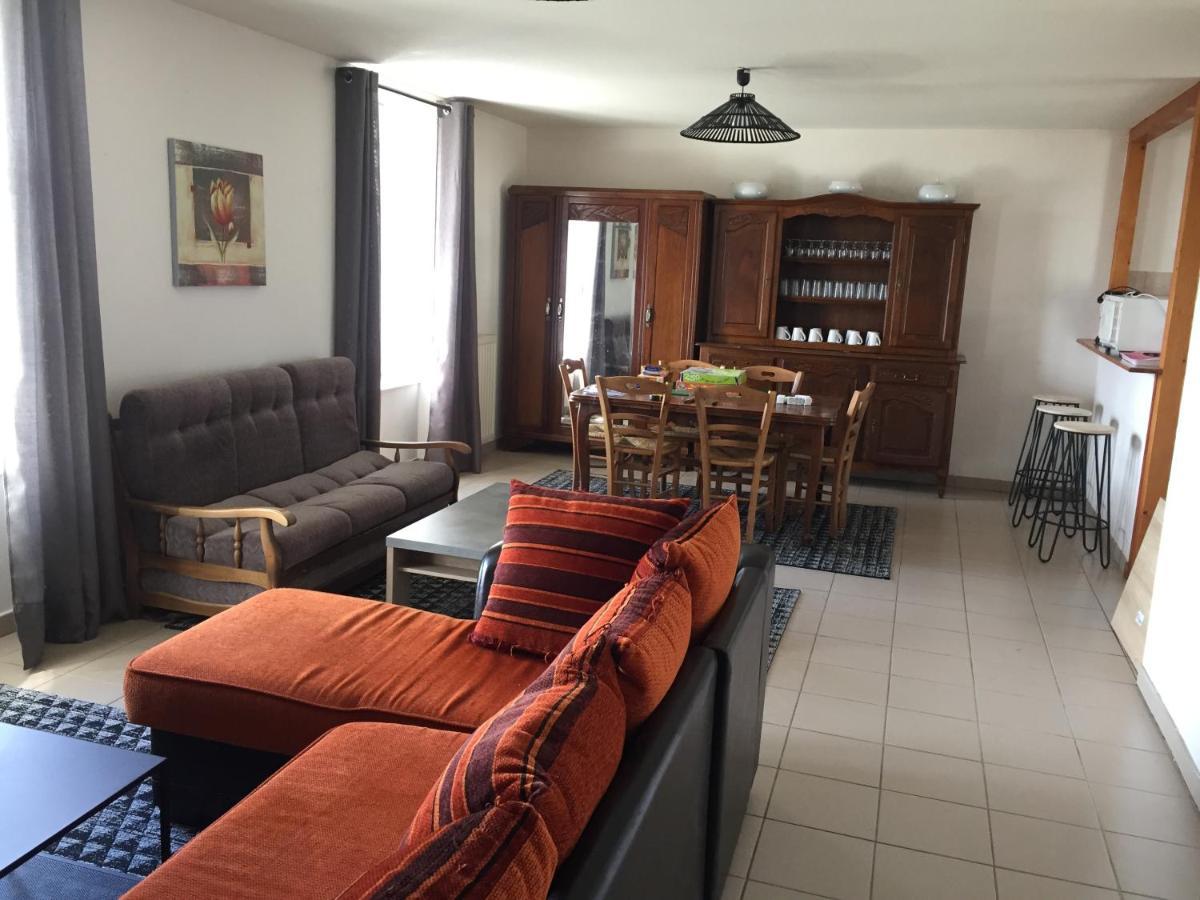 Auberge De La Tour Freycenet-la-Tour Экстерьер фото