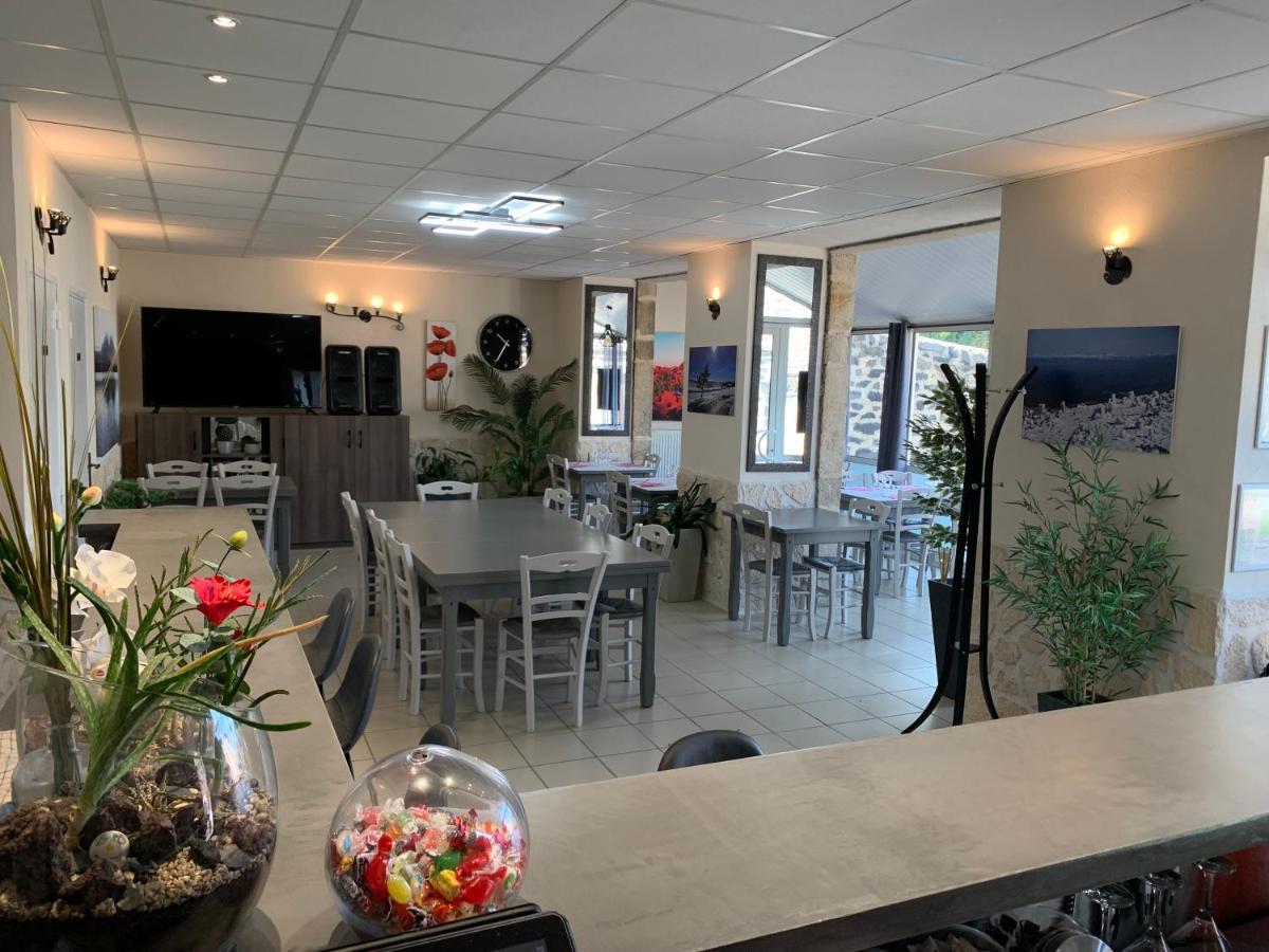 Auberge De La Tour Freycenet-la-Tour Экстерьер фото