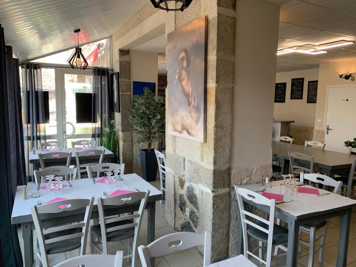Auberge De La Tour Freycenet-la-Tour Экстерьер фото